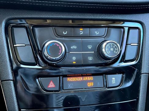 Used 2019 Buick Encore Preferred image 31