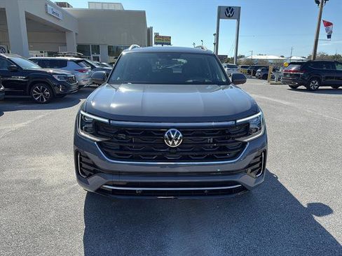 New 2026 Volkswagen Atlas SEL Premium R-Line AWD/4WD image 2