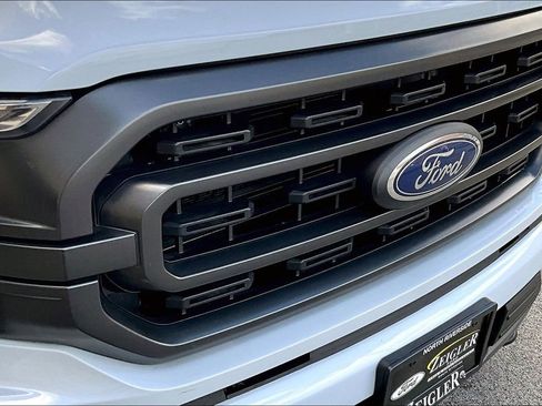 Certified 2022 Ford F150 XLT w/ Equipment Group 302A High image 29