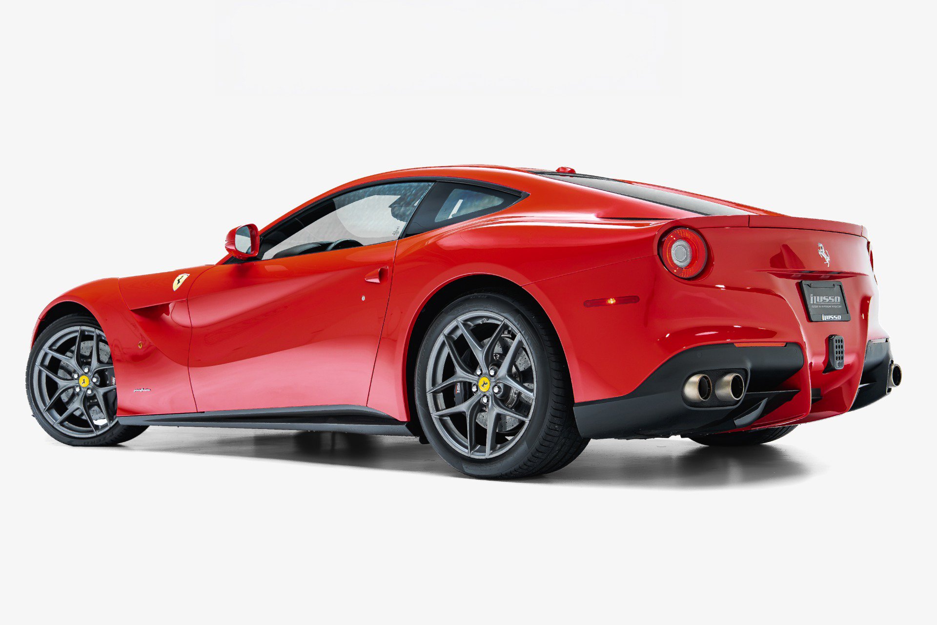 Used 2017 Ferrari F12 Berlinetta RWD image 16