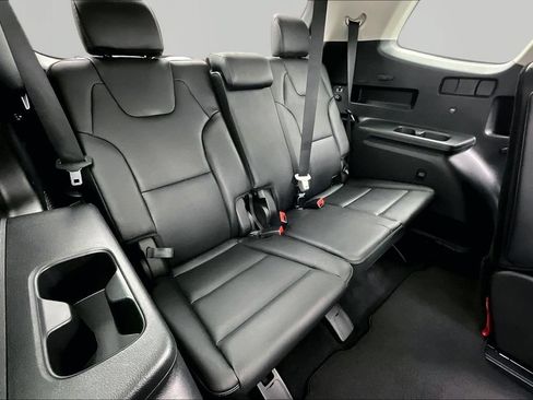 Used 2022 Kia Telluride EX w/ EX Premium Package AWD/4WD image 28