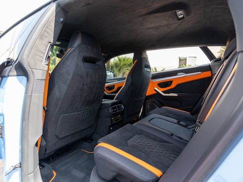 Used 2024 Lamborghini Urus S AWD/4WD image 22