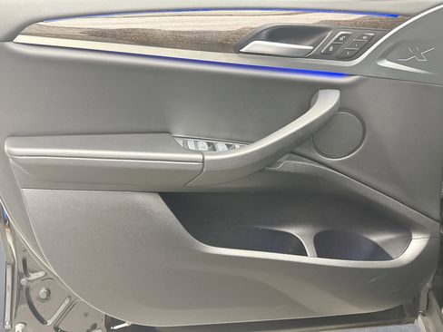 Used 2022 BMW X3 xDrive30i w/ Convenience Package image 9