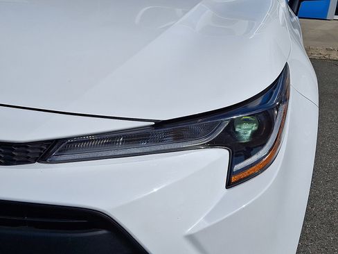 Used 2024 Toyota Corolla LE image 9