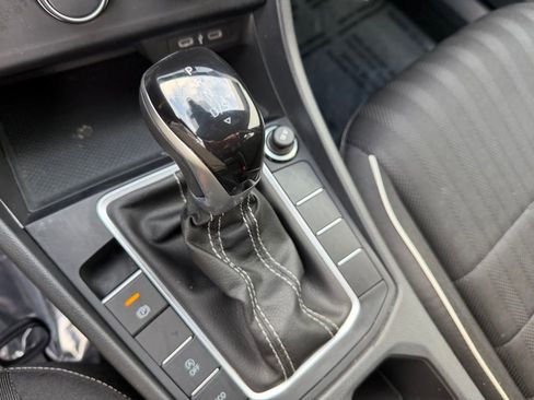 Used 2024 Volkswagen Jetta Sport image 25