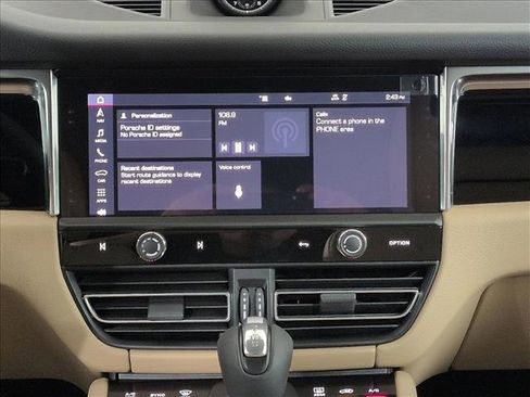 New 2026 Porsche Macan image 12