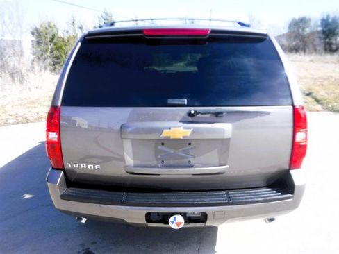 Used 2013 Chevrolet Tahoe LS image 16