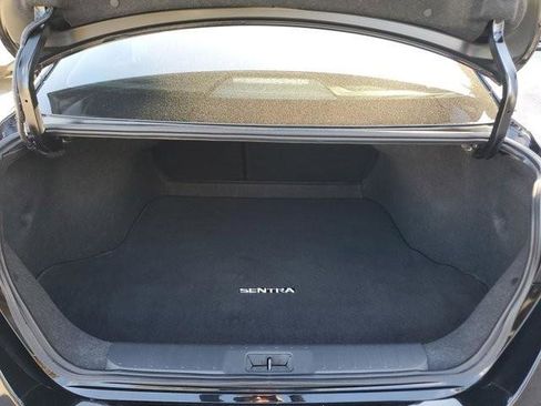 Used 2024 Nissan Sentra S image 11