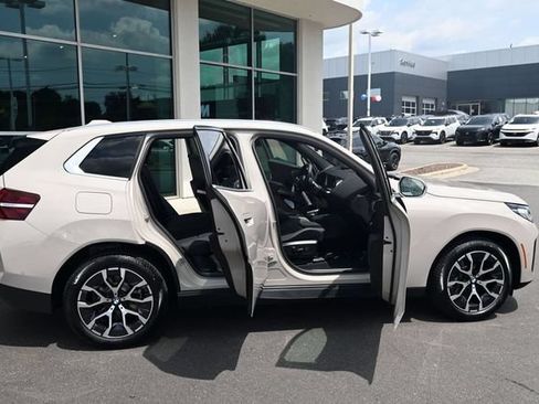 New 2026 BMW X3 xDrive30i w/ Premium Package AWD/4WD image 36
