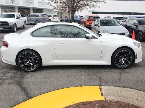 Used 2025 BMW M2 w/ Lighting Package image 10