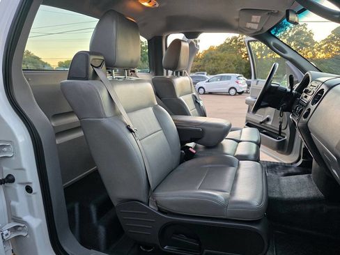 Used 2006 Ford F150 STX image 23