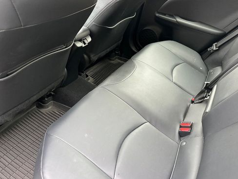 Used 2022 Toyota Prius Prime XLE image 11