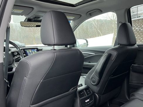 Used 2022 Honda Pilot Special Edition image 32