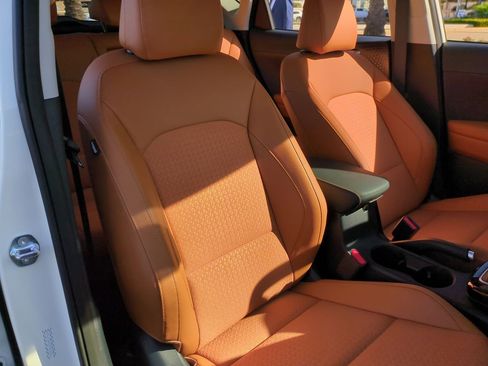 Used 2025 Kia Soul EX image 32