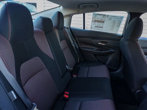 New 2026 Nissan Sentra SR w/ Floor Mat Package image 17
