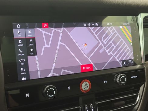 New 2026 Porsche Macan image 22