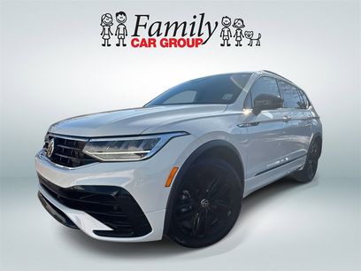 Used 2022 Volkswagen Tiguan SE R-Line