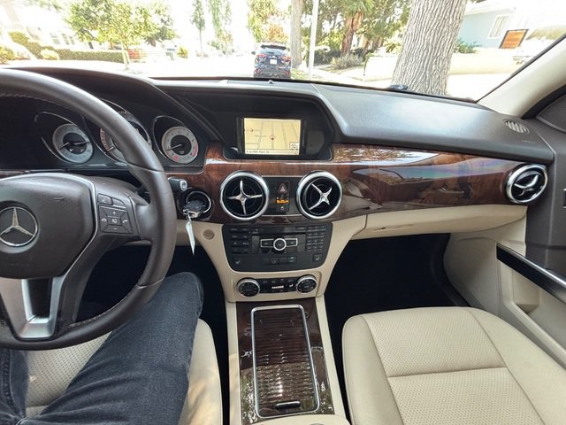 Used 2014 Mercedes-Benz GLK 350 4MATIC image 45