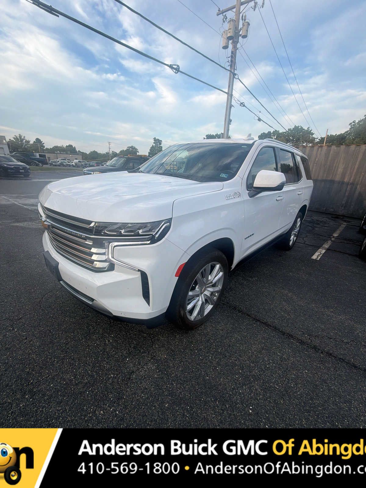 Used 2023 Chevrolet Tahoe High Country AWD/4WD image 1