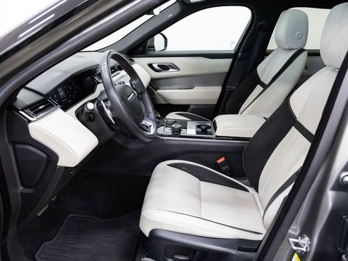 Used 2018 Land Rover Range Rover Velar R-Dynamic SE image 7