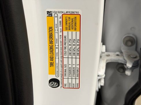 Certified 2023 GMC Yukon Denali image 42