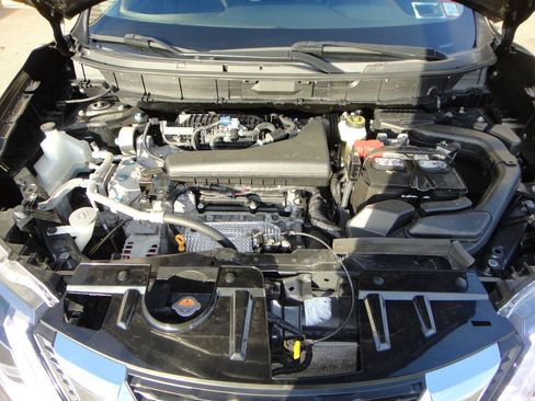Used 2019 Nissan Rogue SV AWD/4WD image 15