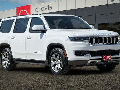 Used 2022 Jeep Wagoneer Series II image 10