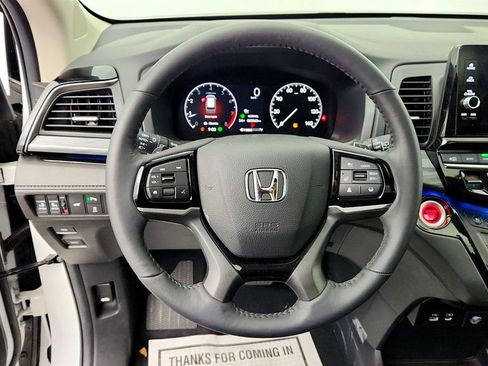 Used 2026 Honda Odyssey Elite image 14