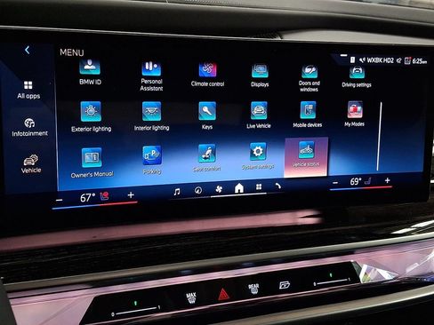 Certified 2024 BMW 740i xDrive w/ Executive Package AWD/4WD image 13
