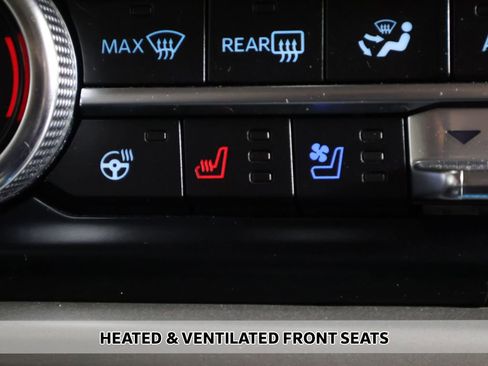 Used 2022 Ford Expedition XLT AWD/4WD image 7