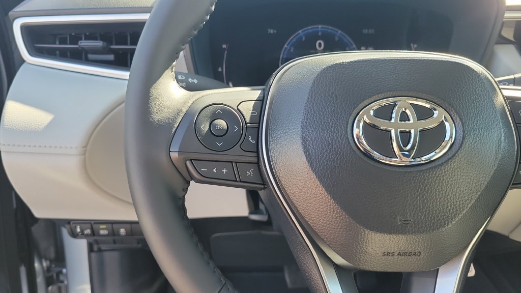 New 2026 Toyota Corolla Cross LE FWD image 18