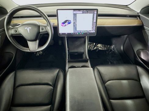 Used 2020 Tesla Model 3 Standard Range Plus RWD image 25
