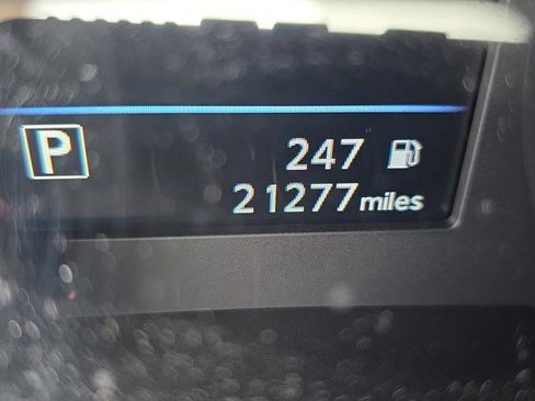 Used 2022 Nissan Rogue Sport SL w/ Premium Package image 14