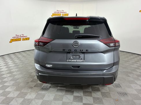 New 2026 Nissan Rogue Dark Armor FWD image 4