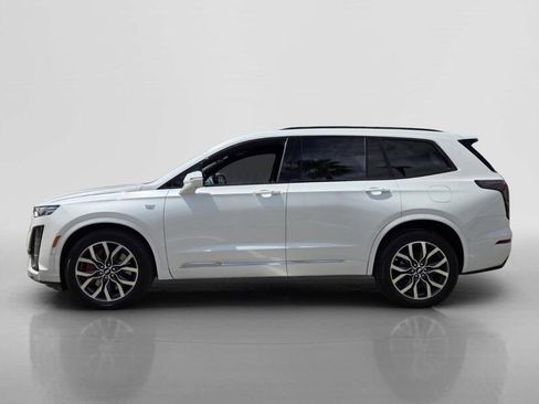 Used 2023 Cadillac XT6 Sport w/ Platinum Package AWD/4WD image 2