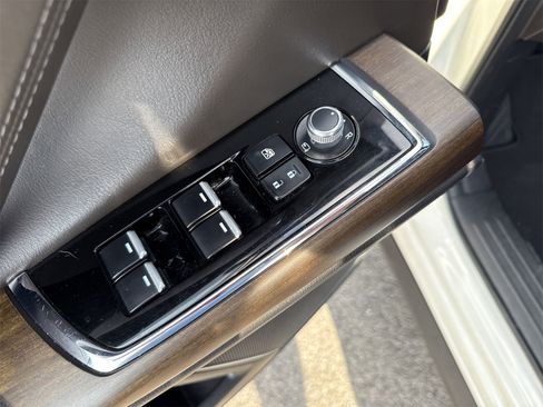 Used 2023 MAZDA CX-9 Signature image 21