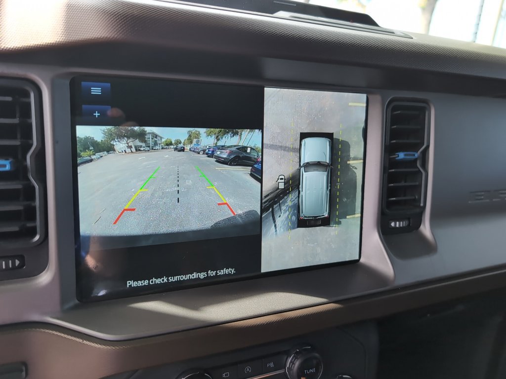 Used 2022 Ford Bronco Outer Banks AWD/4WD image 18