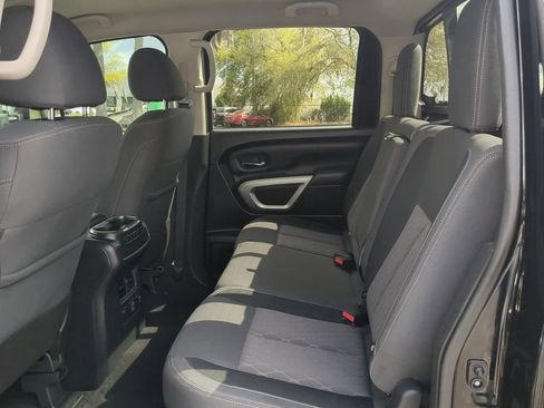 Used 2024 Nissan Titan SV w/ SV Convenience Package image 14