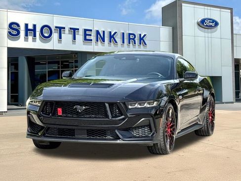 Used 2024 Ford Mustang GT Premium RWD image 3