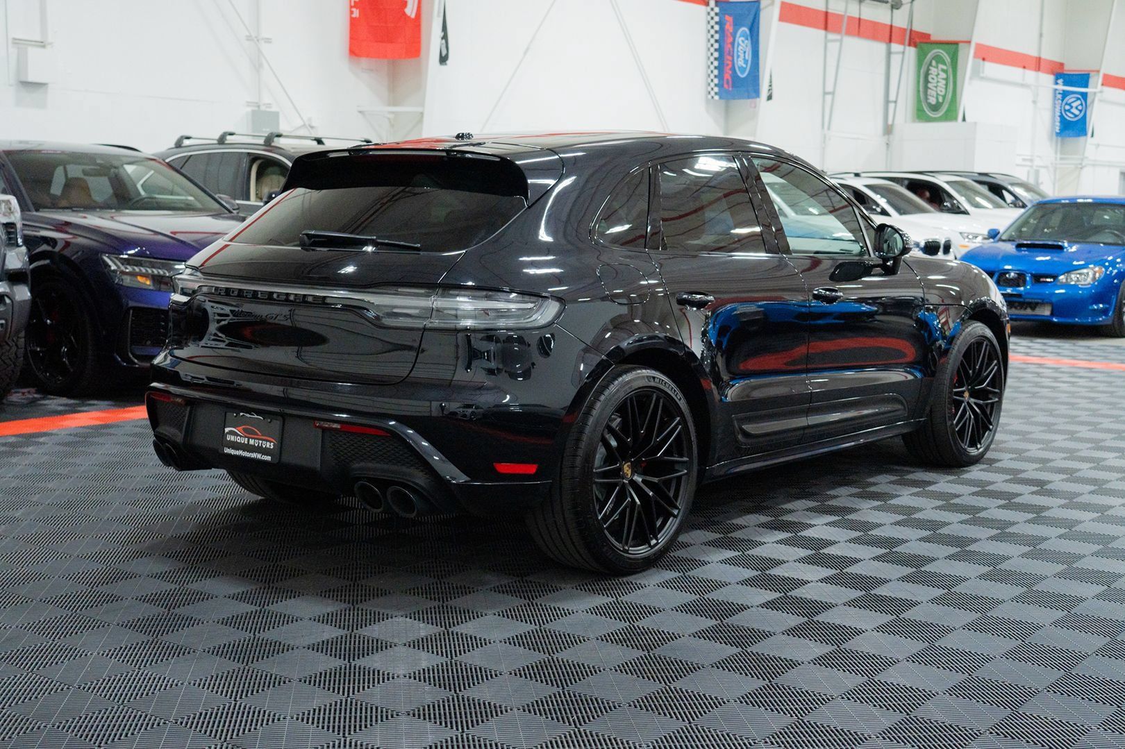 Used 2022 Porsche Macan GTS AWD/4WD image 8