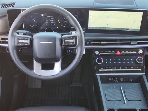 Used 2025 Hyundai Santa Fe Limited image 27