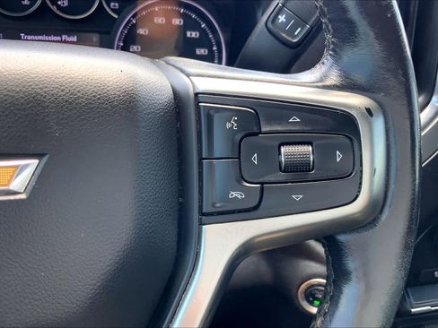 Used 2020 Chevrolet Silverado 1500 LT w/ Texas Edition AWD/4WD image 25