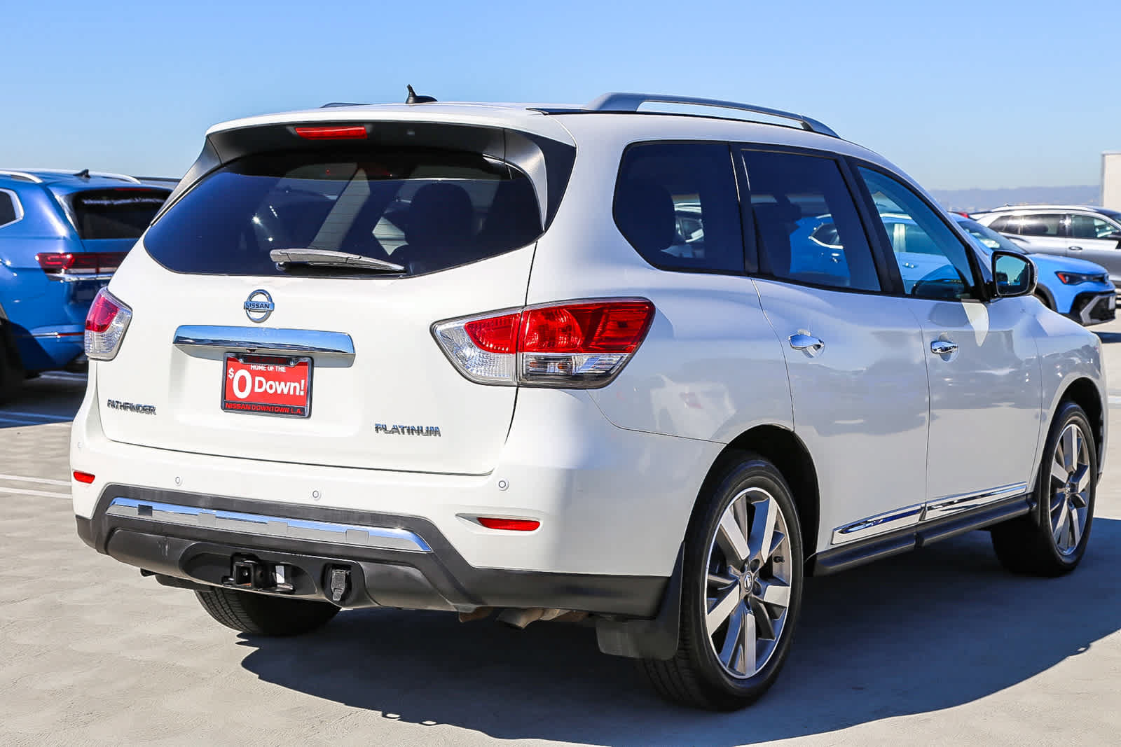 Used 2013 Nissan Pathfinder Platinum FWD image 7