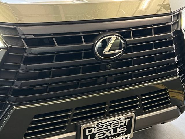 Used 2025 Lexus GX 550 AWD/4WD image 15