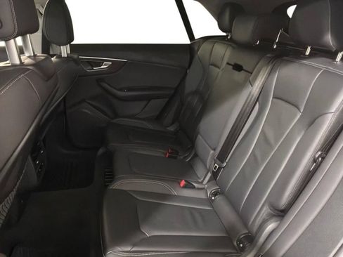 Used 2023 Audi Q8 Premium w/ Convenience Package AWD/4WD image 17
