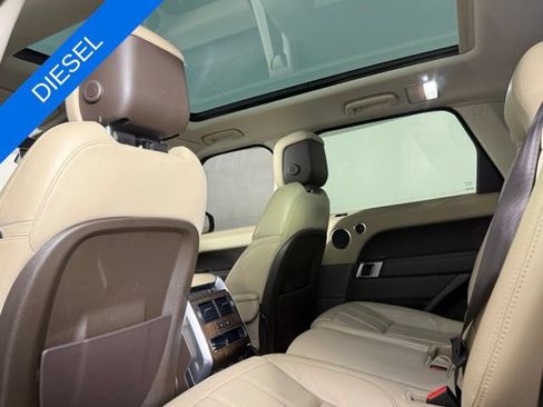 Used 2020 Land Rover Range Rover Sport HSE AWD/4WD image 25