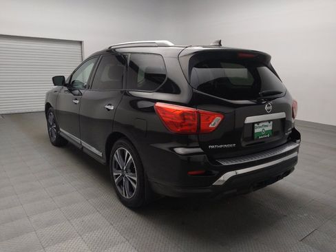 Used 2019 Nissan Pathfinder Platinum image 5