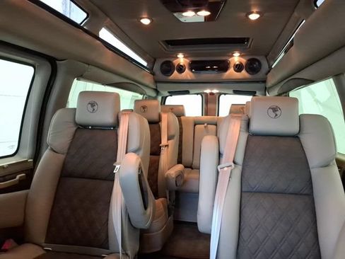 Used 2024 Chevrolet Express 2500 Extended w/ Driver Convenience Package RWD image 24