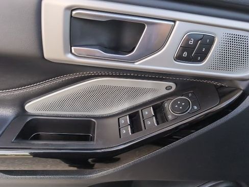 Certified 2021 Ford Explorer ST w/ Equipment Group 401A image 9