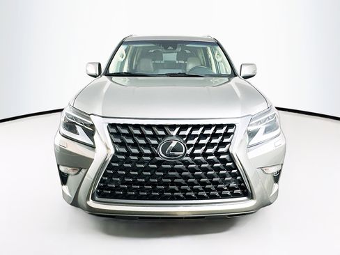 Used 2020 Lexus GX 460 Premium image 2